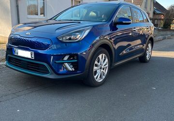 Kia Niro 48.950 km 18.500 &euro; Köln 50765