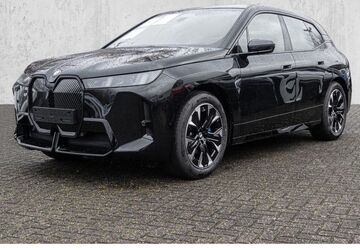 BMW iX 5.900 km 78.490 &euro; Hilden 40721