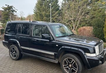 Jeep Commander 262.000 km 9.475 &euro; Trebbin 14959