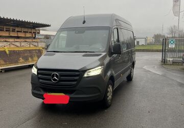 Mercedes-Benz Sprinter 17.000 km 62.200 &euro; Eltmann 97483