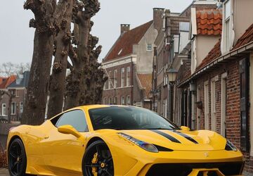 Ferrari 458 26.951 km 592.900 &euro; GENEMUIDEN 