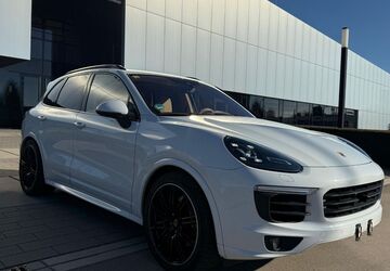 Porsche Cayenne 191.000 km 36.990 &euro; Hamburg 22457