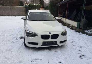 BMW 114 210.000 km 4.350 &euro; Duisburg 47228