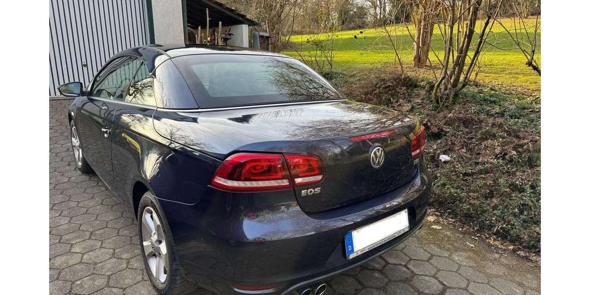 VW Eos 100.257 km 9.900 &euro; Gummersbach 51643
