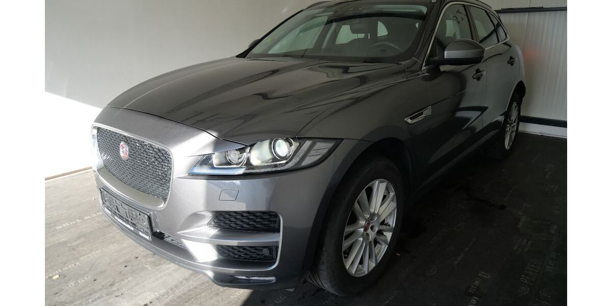 Jaguar F-Pace 155.000 km 13.450 &euro; Hamburg 21079