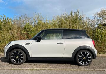 Mini Cooper SE 36.000 km 16.500 &euro; Mildstedt 25866