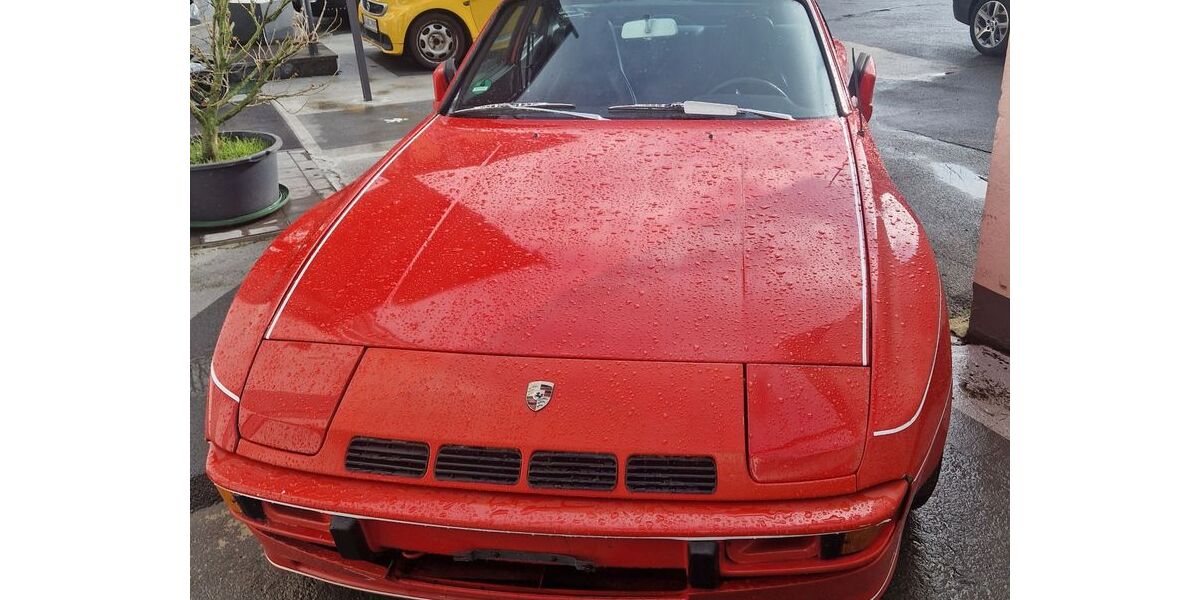 Porsche 924 156.785 km 9.850 &euro; Eschweiler 52249