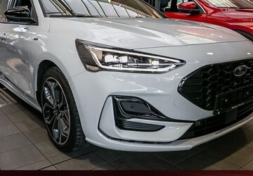 Ford Focus 4.014 km 43.450 &euro; Dortmund 44149