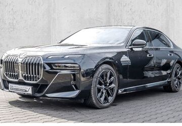 BMW 740 13.850 km 102.890 &euro; Velbert 42553