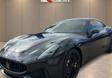 Maserati Granturismo 6.636 km 162.500 &euro; Hamburg 20537