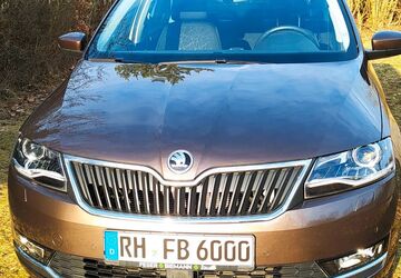 Skoda Rapid 125.000 km 9.000 &euro; Nürnberg 90475