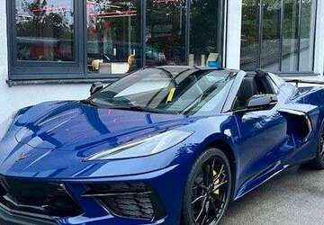 Corvette C8 3.000 km 119.900 &euro; München 81677