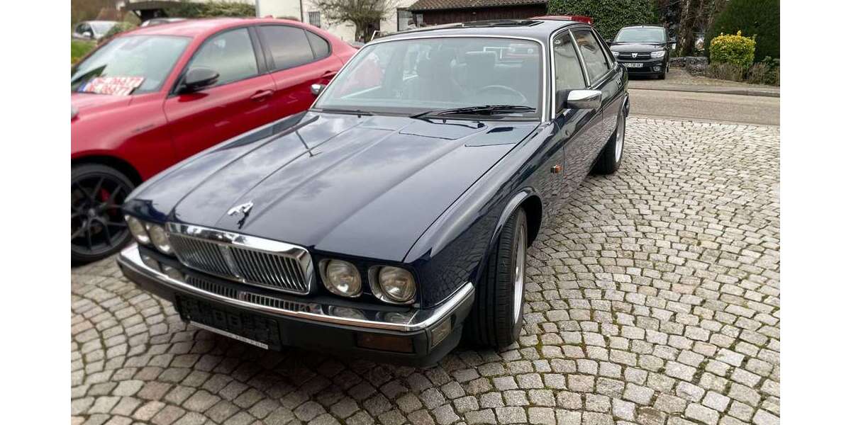 Jaguar XJ 158.000 km 6.900 &euro; Offenburg 77654