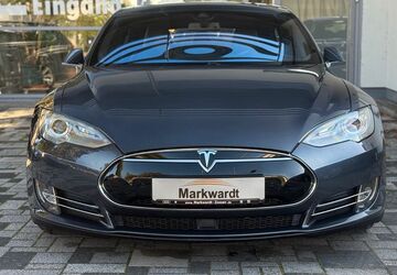 Tesla Model S 124.000 km 29.949 &euro; Zossen 15806