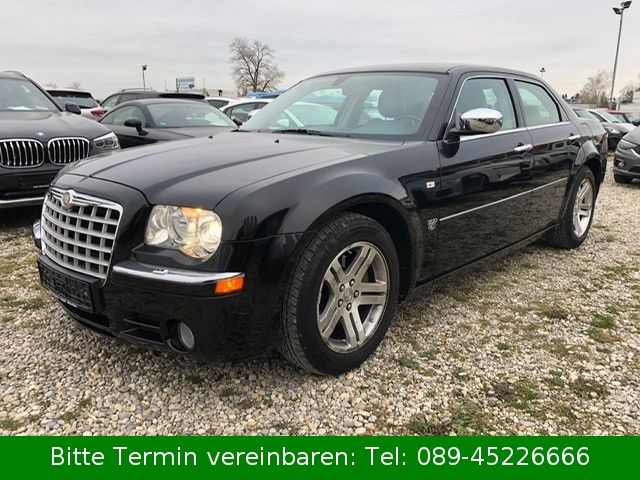 Chrysler 300C 106.427 km 12.990 &euro; München 81827