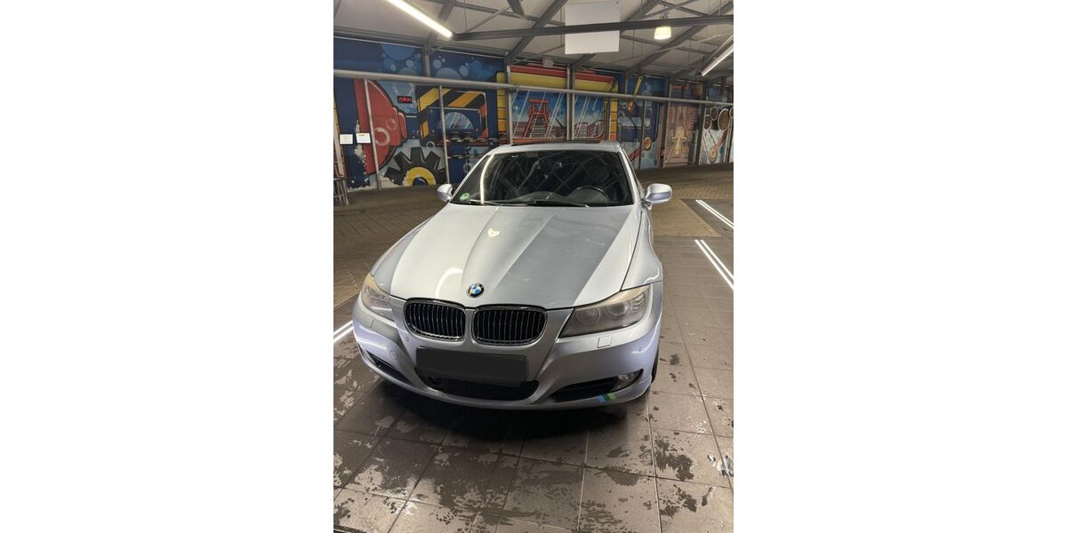BMW 325 306.000 km 7.500 &euro; Marl 45772