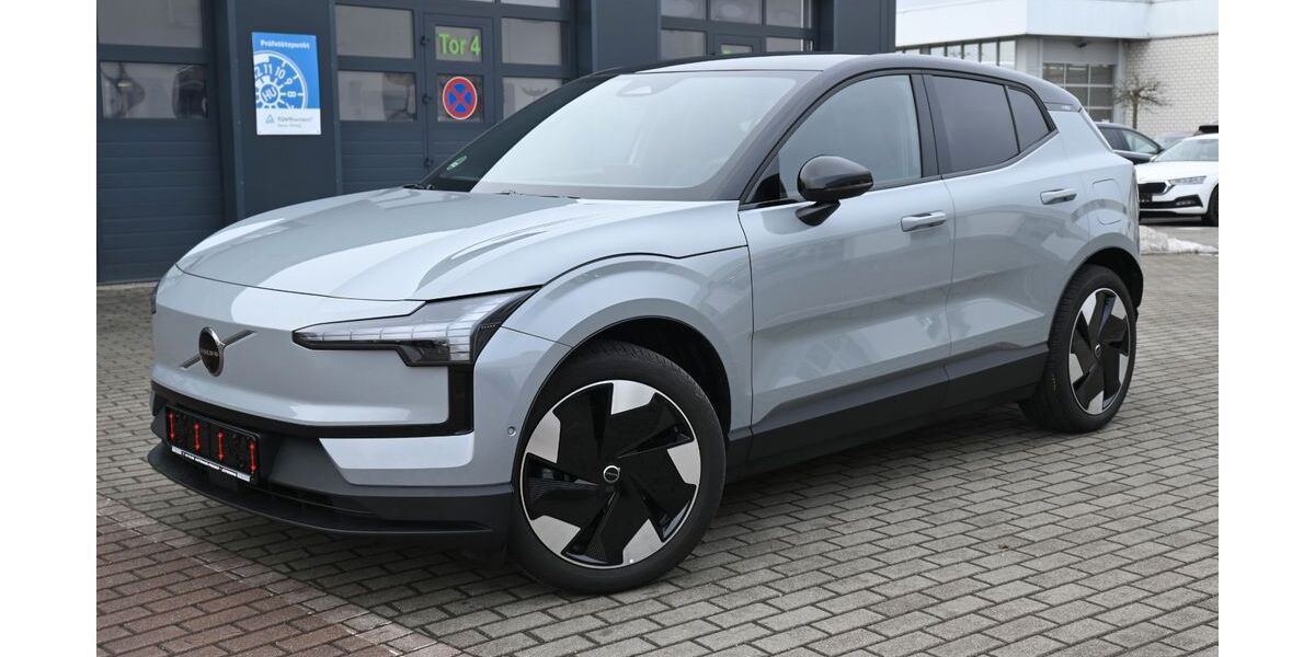 Volvo EX30 15.750 km 37.290 &euro; Jüterbog 14913