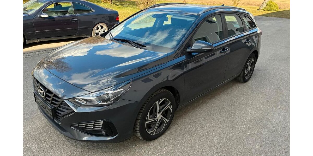 Hyundai i30 248.000 km 8.200 &euro; Waldkraiburg 84487