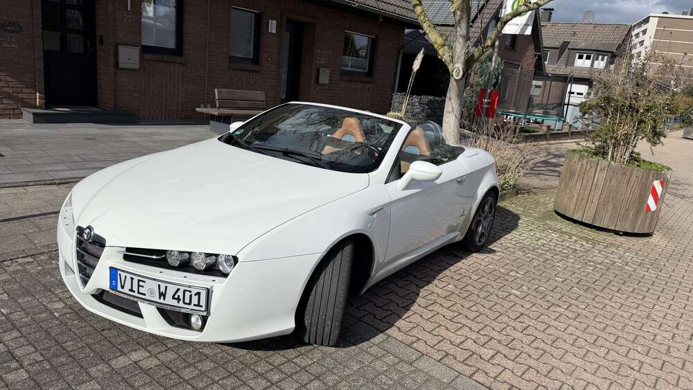 Alfa Romeo Spider 57.500 km 21.500 &euro; Willich 47877