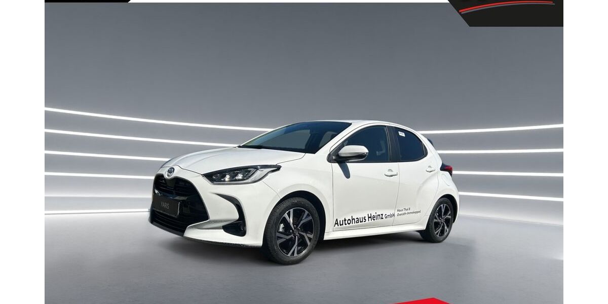 Toyota Yaris 3.500 km 24.890 &euro; Overath 51491