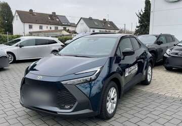Toyota C-HR 2.700 km 42.790 &euro; Helgoland 27498
