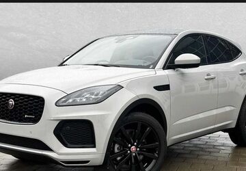 Jaguar E-Pace 1.555 km 44.480 &euro; Regensburg 93059