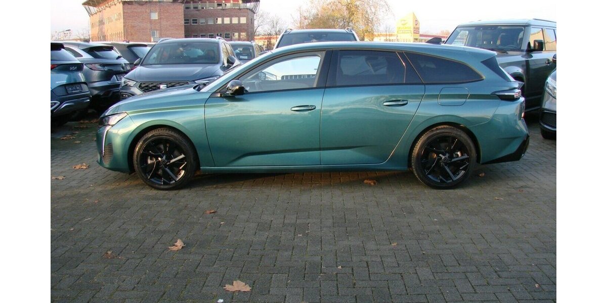 Peugeot 308 SW 1.6 Hybrid Allure Pack HY 180 ACC 360º 44.600 km 21.980 &euro; Falkensee 14612
