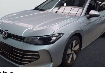 VW Passat 25.337 km 36.930 &euro; Bühl 77815