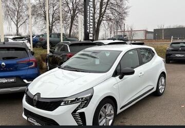 Renault Clio 9.535 km 16.880 &euro; Dillingen 89407