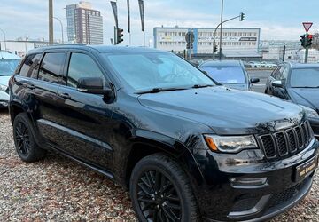 Jeep Grand Cherokee 80.048 km 36.950 &euro; Potsdam 14480