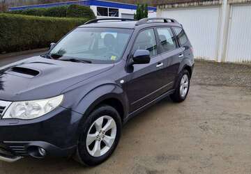 Subaru Forester 177.800 km 3.000 &euro; Kreuztal 57223