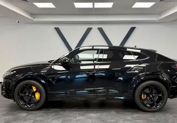 Lamborghini Urus 51.172 km 209.450 &euro; Bad Griesbach 94086