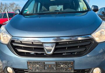 Dacia Lodgy 136.000 km 4.399 &euro; Landshut 84030