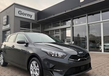 Kia ceed / Ceed 4.900 km 24.499 &euro; Eislingen 73054