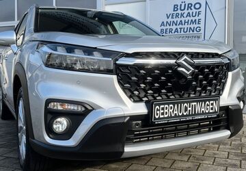 Suzuki (SX4) S-Cross 14.500 km 23.590 &euro; Singen 78224