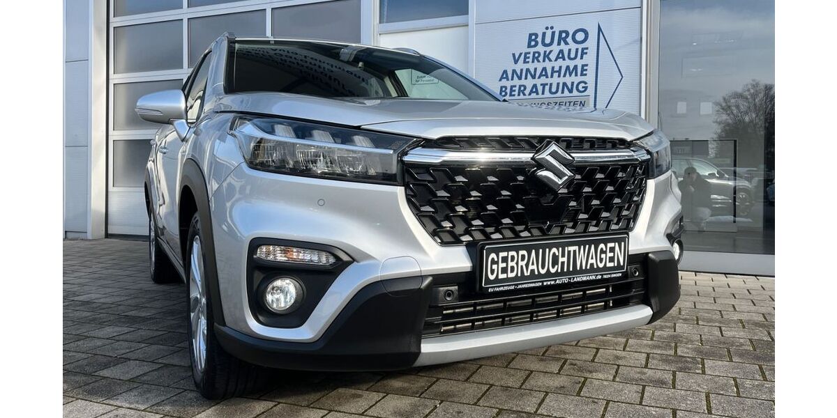 Suzuki (SX4) S-Cross 14.500 km 23.590 &euro; Singen 78224