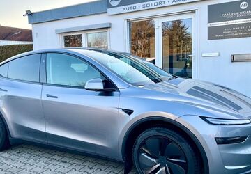 Tesla Model Y 29.500 km 55.930 &euro; Bardowick 21357
