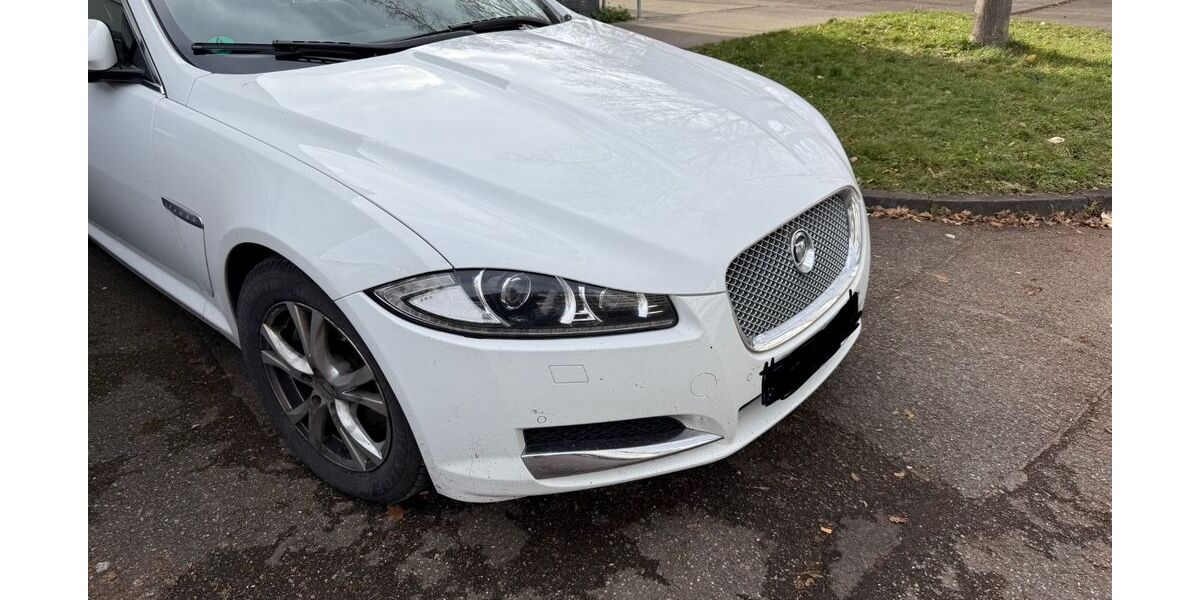 Jaguar XF 65.400 km 14.100 &euro; Böblingen 71032