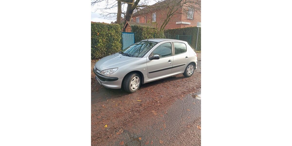 Peugeot 206 200.000 km 1.450 &euro; Hamburg 22043