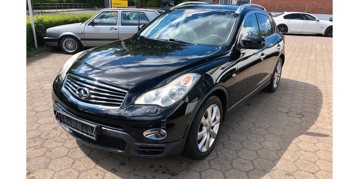 INFINITI EX30 117.692 km 7.700 &euro; Hamburg 22179