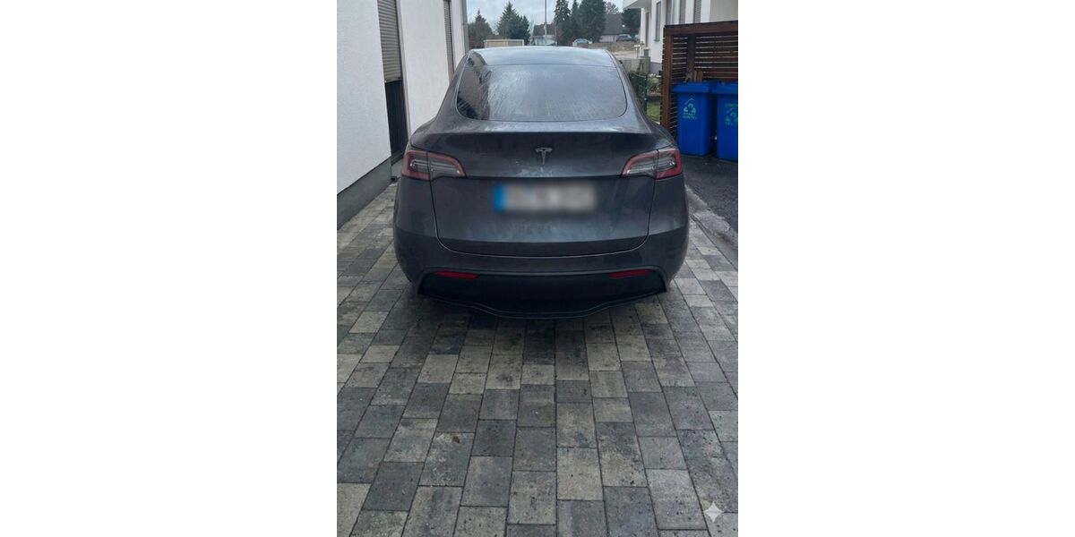 Tesla Model Y 43.850 km 32.500 &euro; Wildau 15745