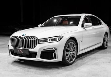 BMW 750 40.500 km 61.900 &euro; Mārupes nov. 