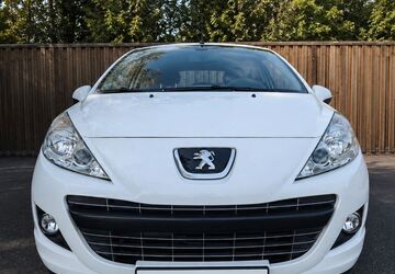 Peugeot 207 130.000 km 6.790 &euro; Wiesbaden 65183
