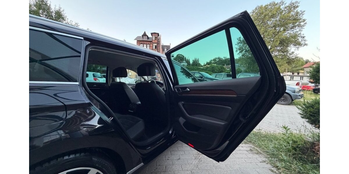 VW Passat Variant 2.0 TDI DSG Highline 187.000 km 14.499 &euro; Rudolstadt 07407