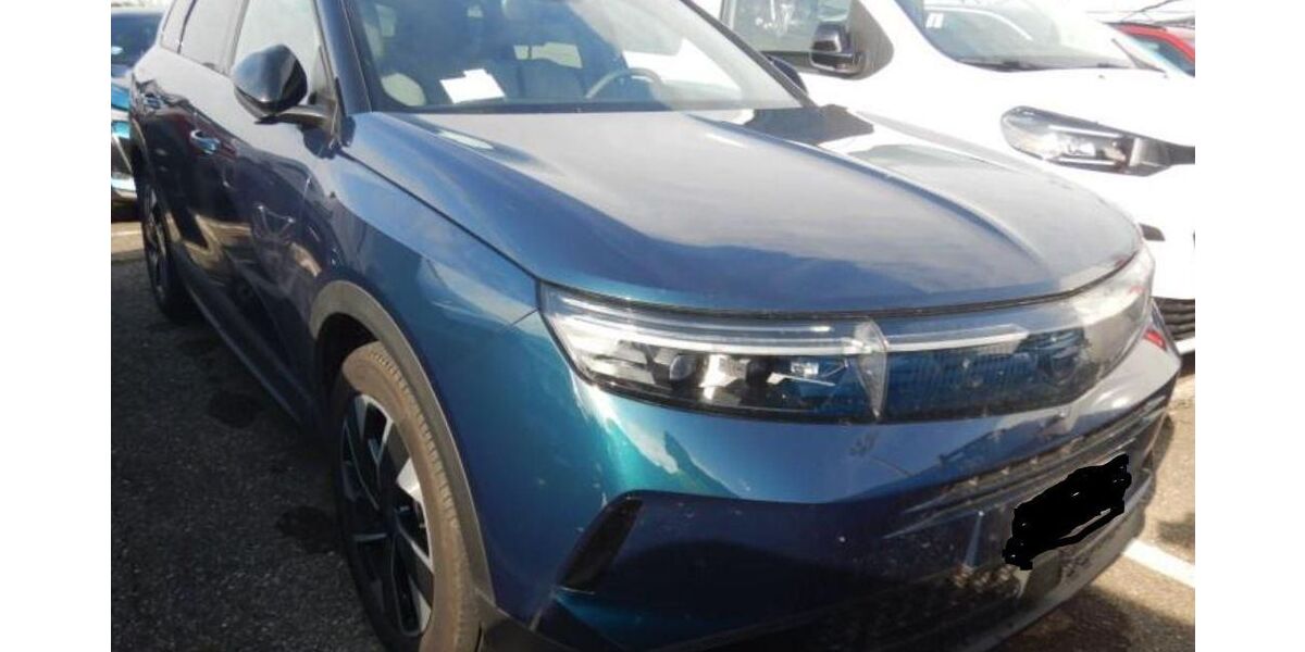 Opel Grandland (X) 18.532 km 25.980 &euro; Rüsselsheim 65428