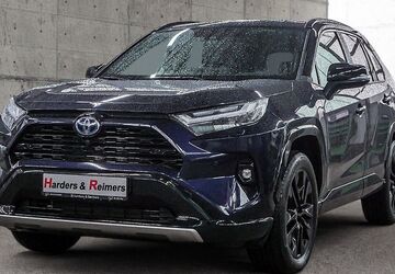 Toyota RAV 4 13.097 km 40.880 &euro; Itzehoe 25524