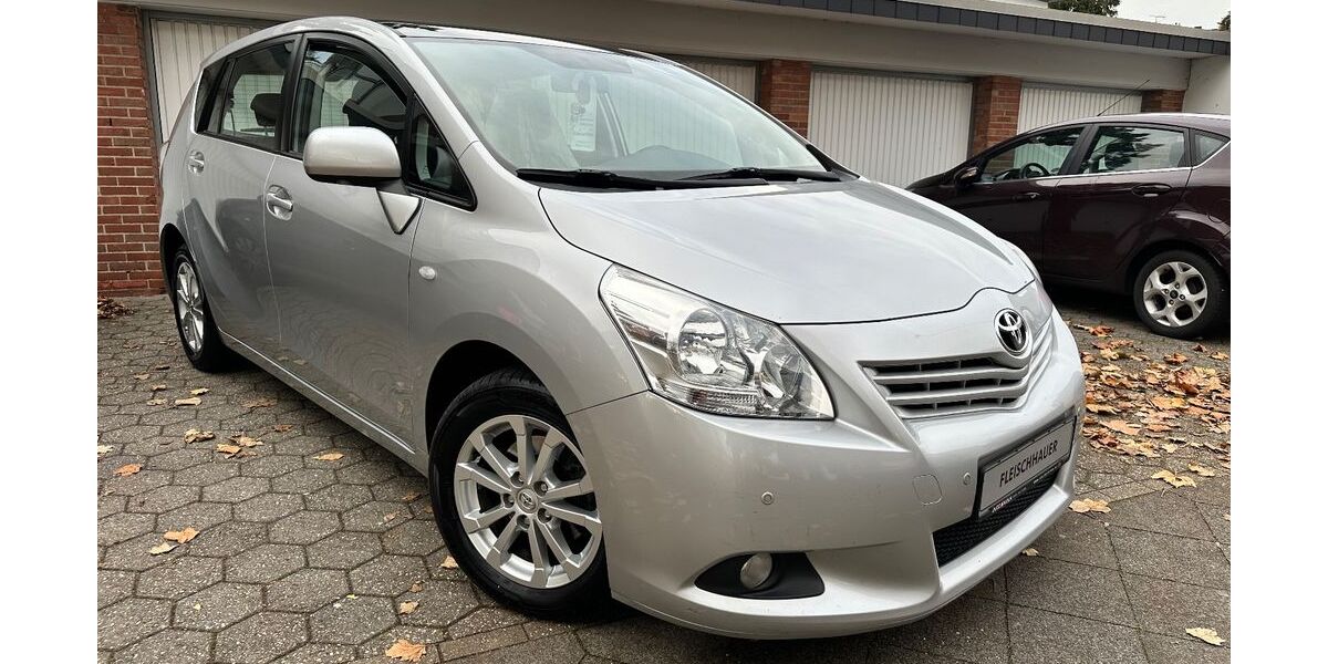 Toyota Verso 263.000 km 4.950 &euro; Mönchengladbach 41061