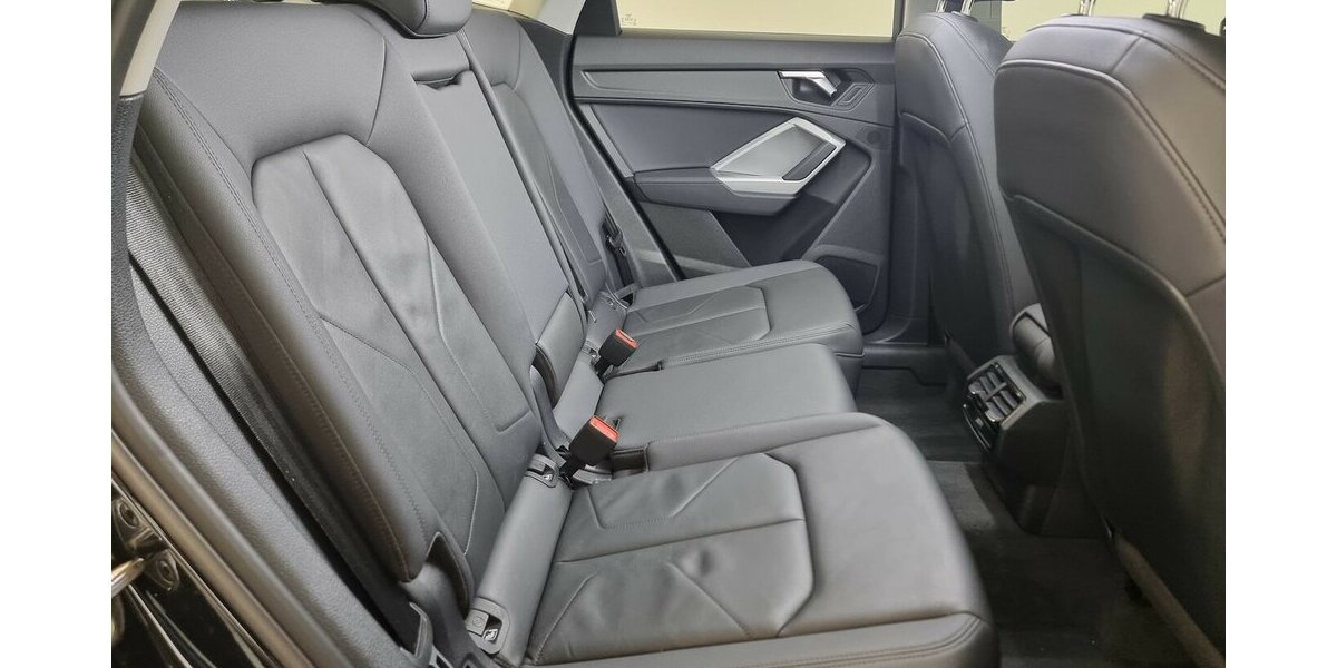 Audi Q3 45 TFSI e Sportback LED ACC Navi VIC Leder 84.900 km 29.850 &euro; Garrel 49681
