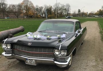 Cadillac Fleetwood 21.735 km 15.000 &euro; Xanten 46509