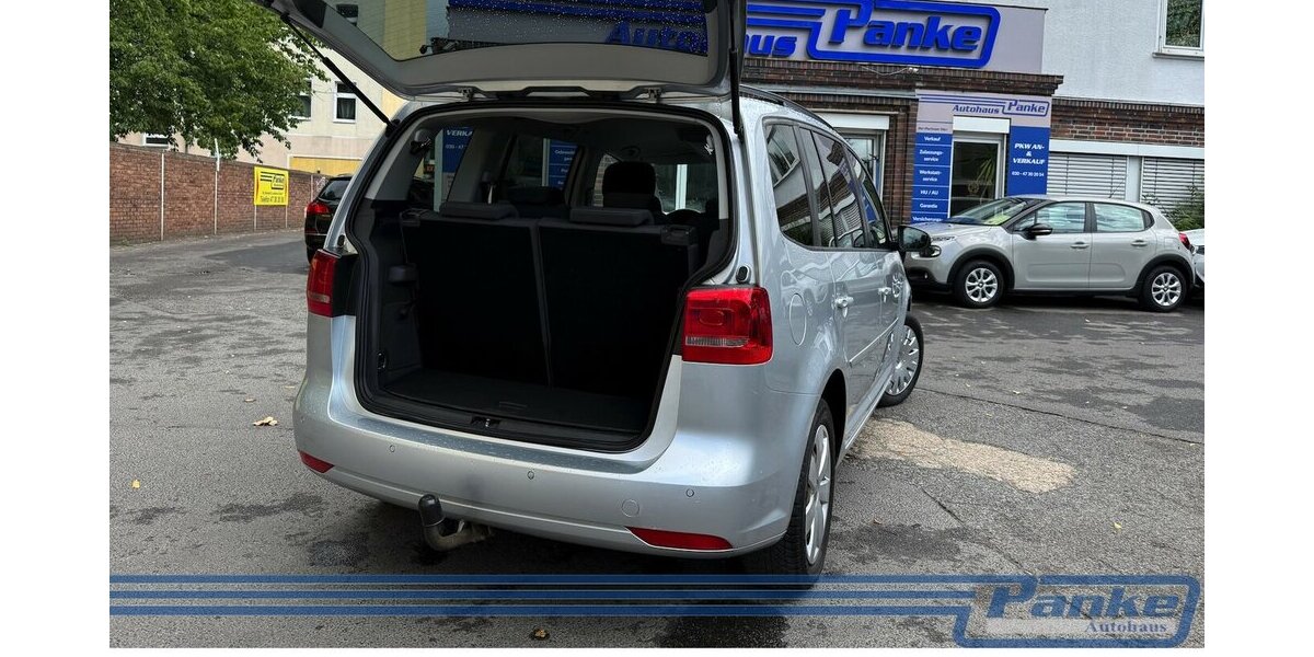 VW Touran Comfortline*7-sitz*AHK*Navi*SHZ*Tempo* 138.823 km 11.890 &euro; Berlin 13187